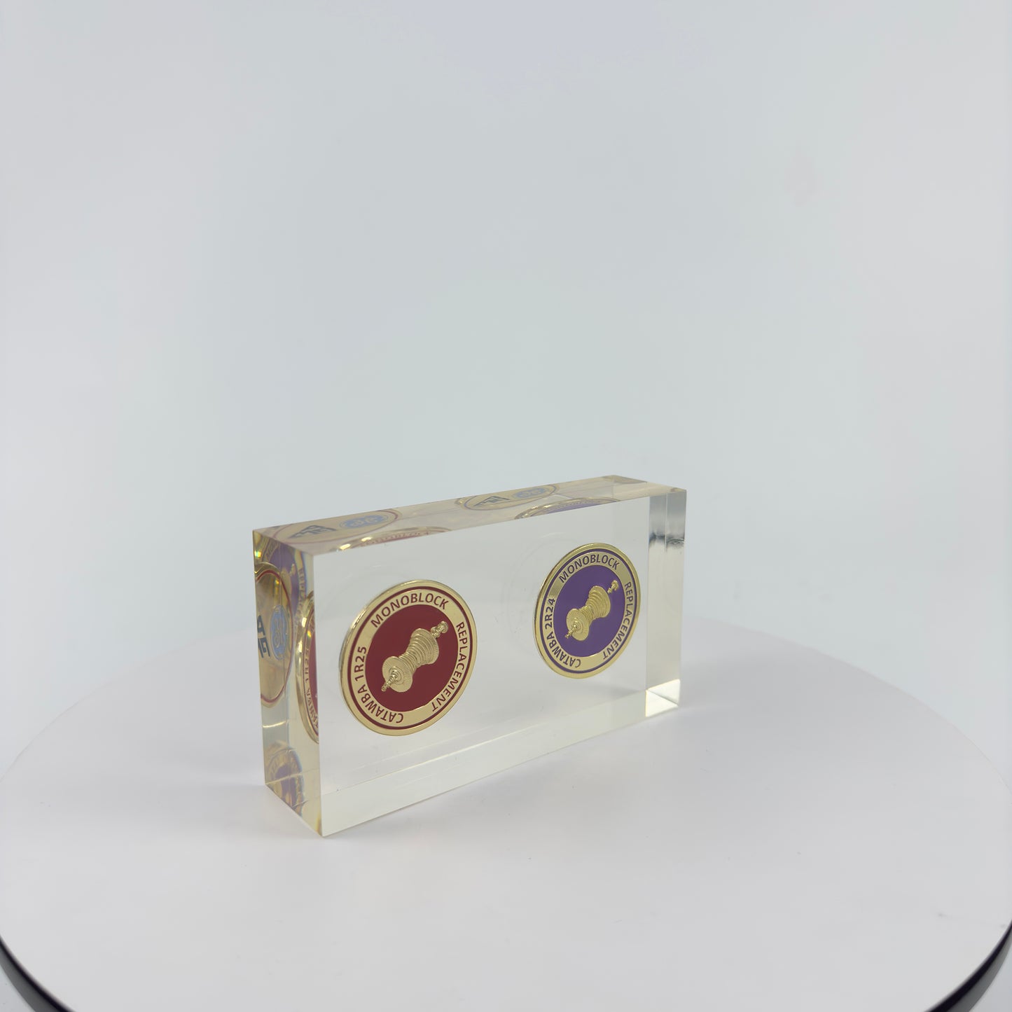 Transparent Resin Paper Weight, Acrylic Paper Weight, Birthday Gift Metal Encapsulated Paper Weight, Commercial Gift/Souvenir. Home Décor.