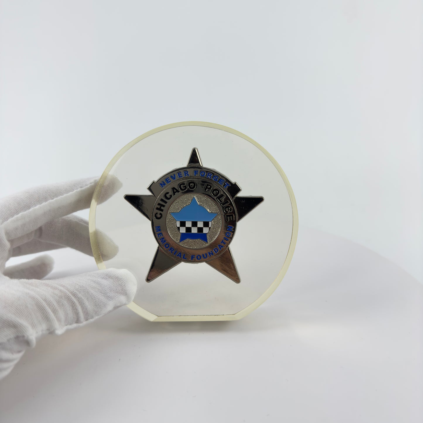 Transparent Resin Paper Weight, Acrylic Paper Weight, Birthday Gift Metal Encapsulated Paper Weight, Commercial Gift/Souvenir. Home Décor.
