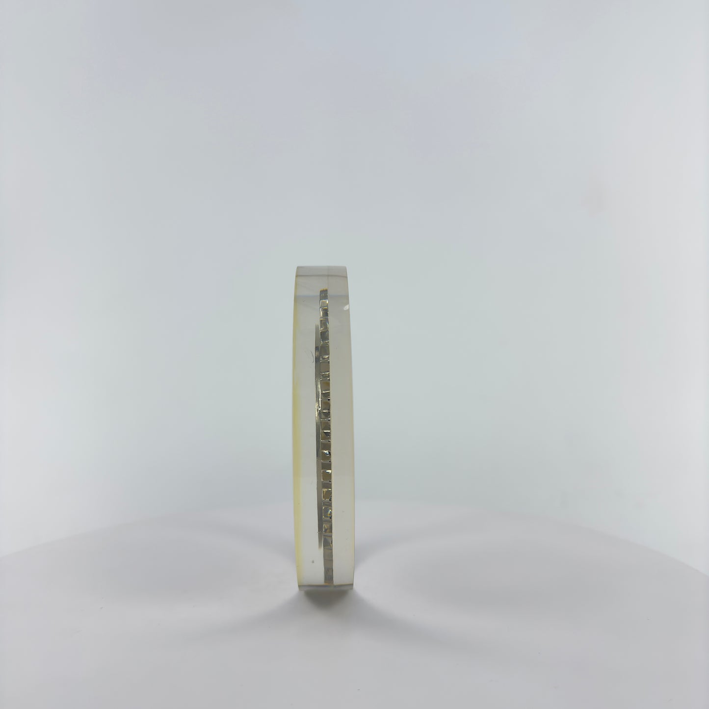 Transparent Resin Paper Weight, Acrylic Paper Weight, Birthday Gift Metal Encapsulated Paper Weight, Commercial Gift/Souvenir. Home Décor.
