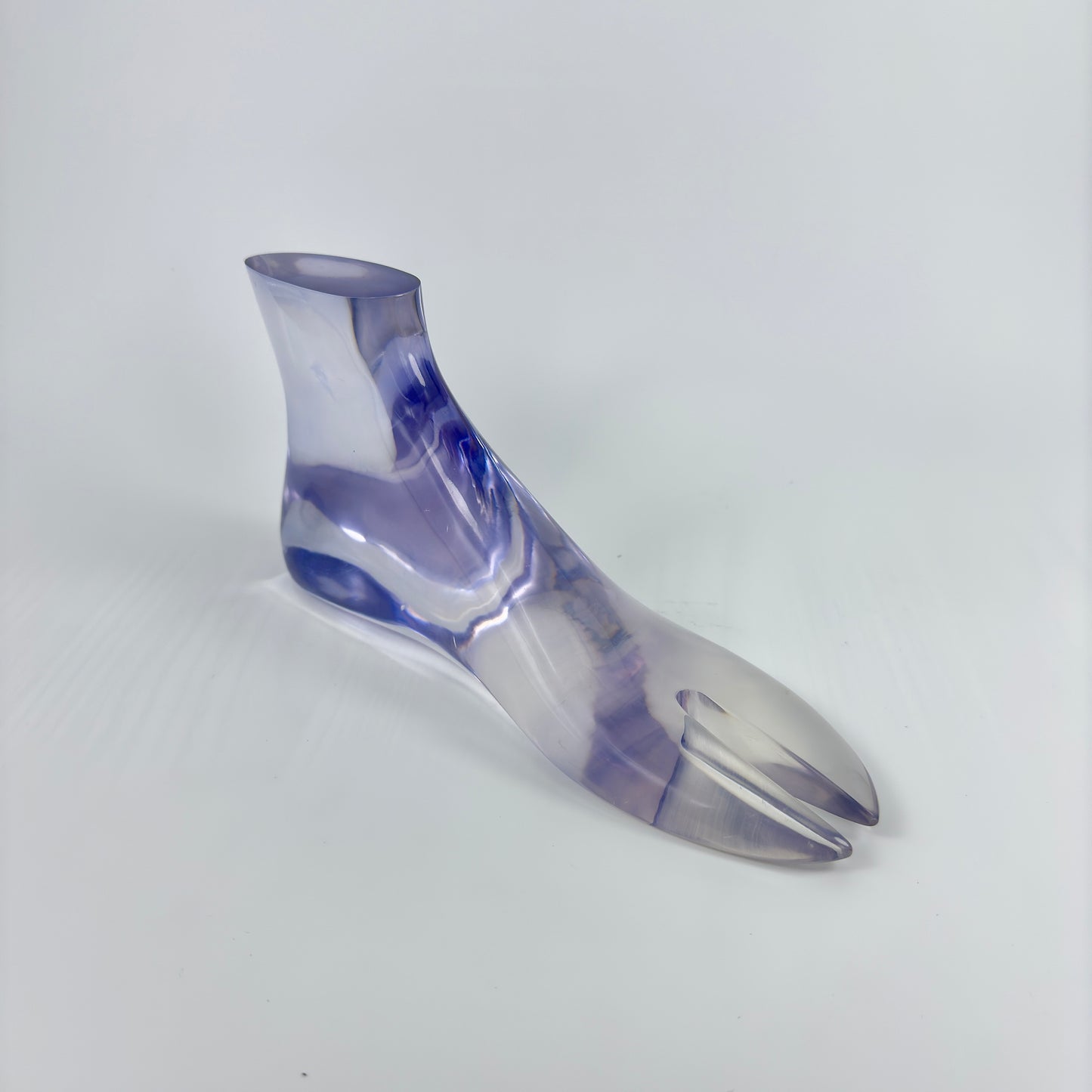 TRANSPARENT RESIN THONG SANDLE FOOT MODEL ACRYLIC SANDAL MODEL,DISPLAY , RINGS MODEL.ACRYLIC FOOT MANNEQUIN.