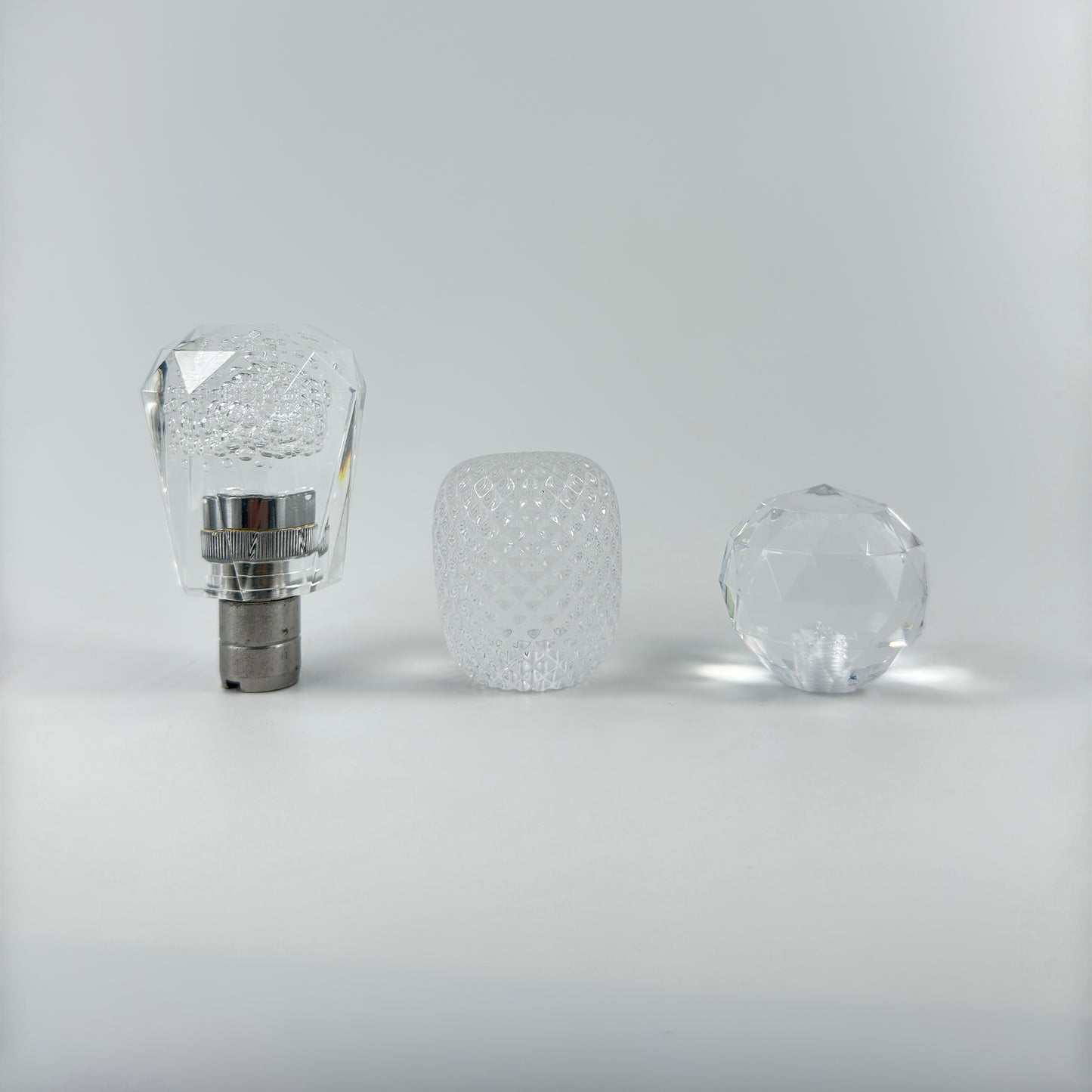 TRANSPARENT ACRYLIC DIAMOND HEAD SHIFT KNOT SHIFT LEVER KNOB CAR GEAR STICK HEAD UNIQUE SHIFT KNOT FITS MOST AUTOMATIC MANUAL VEHICLES