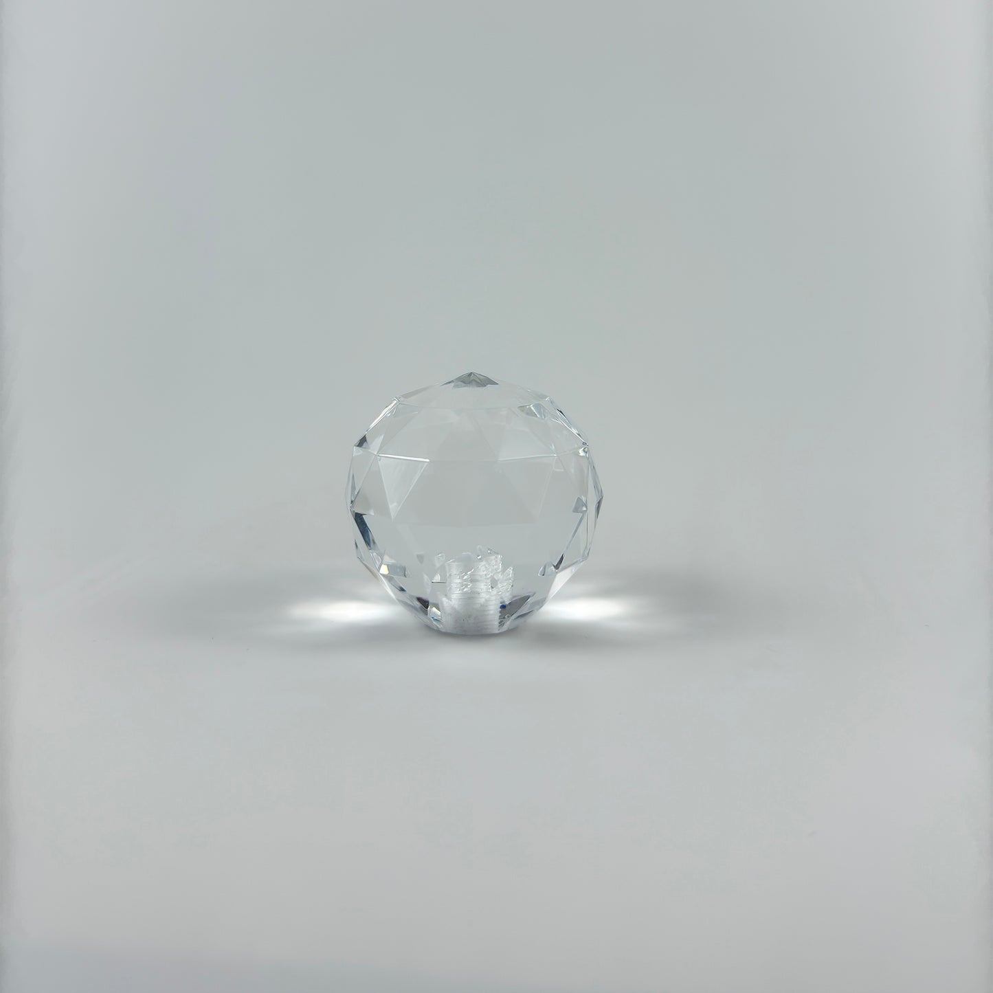 TRANSPARENT ACRYLIC DIAMOND HEAD SHIFT KNOT SHIFT LEVER KNOB CAR GEAR STICK HEAD UNIQUE SHIFT KNOT FITS MOST AUTOMATIC MANUAL VEHICLES