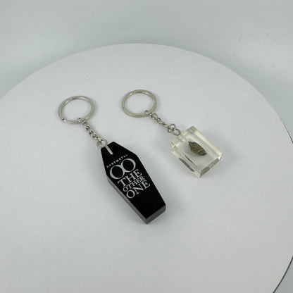 ENCAPSULATED TRANSPARENT RESIN KEY CHAIN