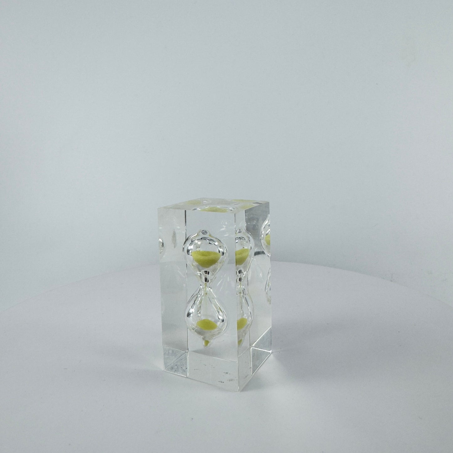 TRANSPARENT RESIN SAND TIMER