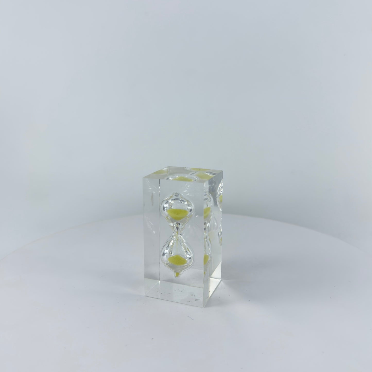 TRANSPARENT RESIN SAND TIMER